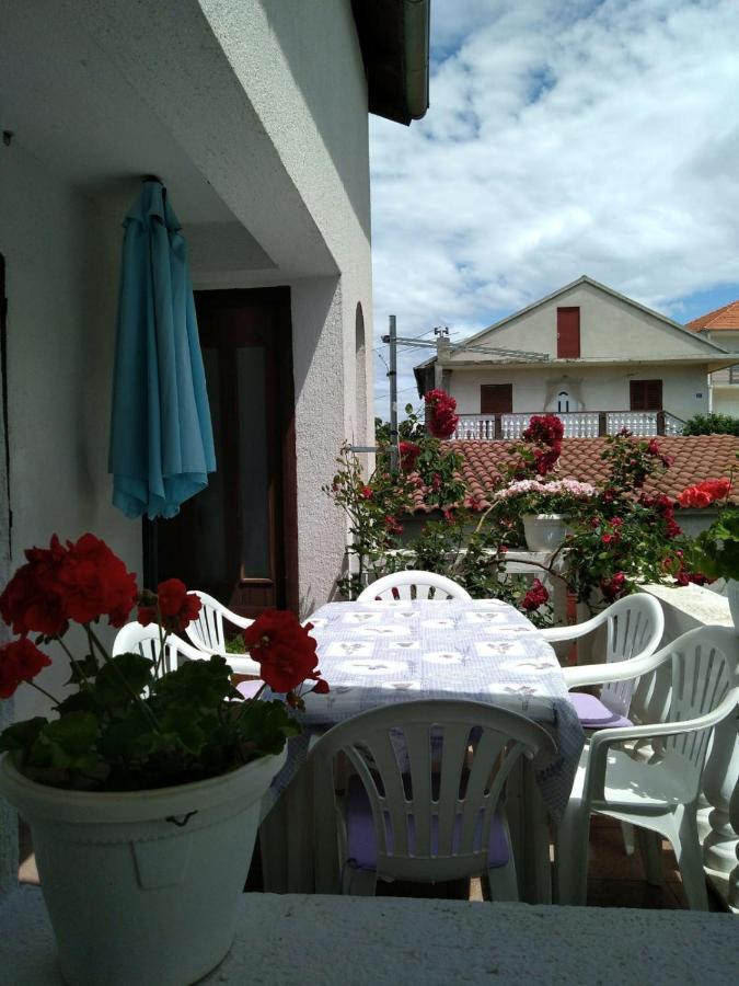 Apartman Sunce Raslina Kültér fotó