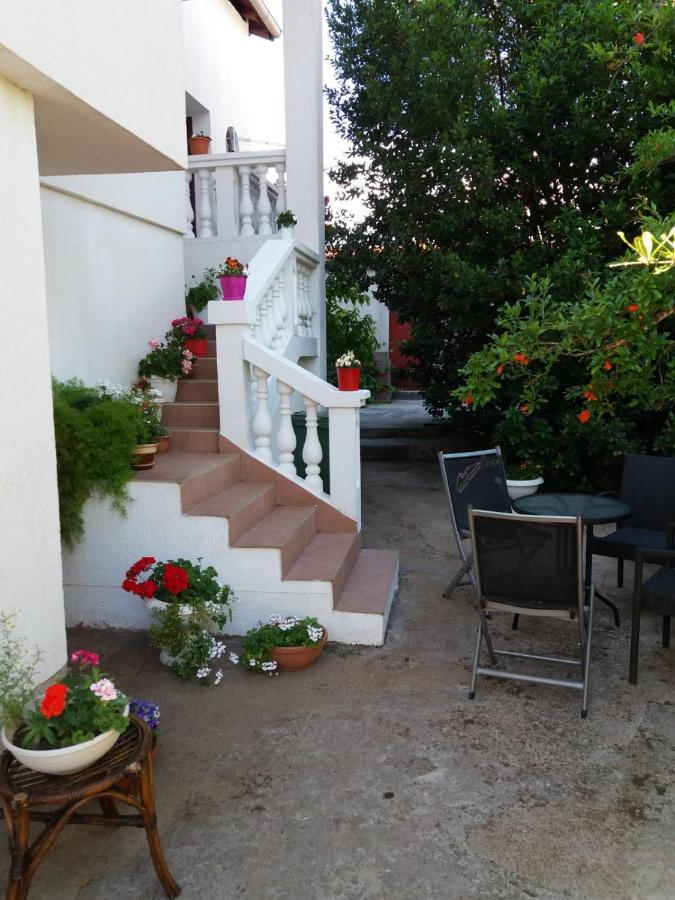Apartman Sunce Raslina Kültér fotó