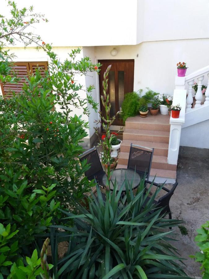 Apartman Sunce Raslina Kültér fotó