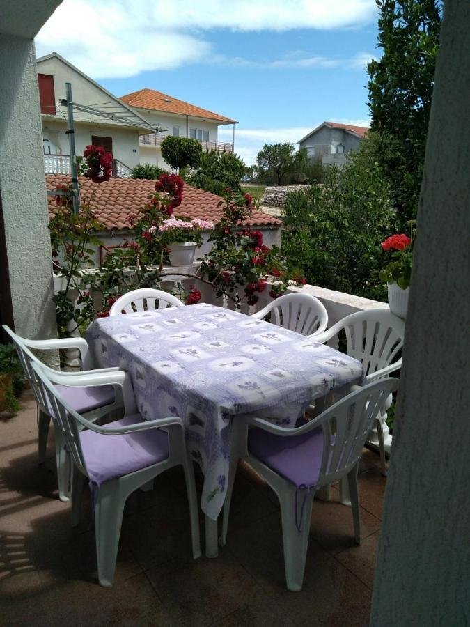 Apartman Sunce Raslina Kültér fotó