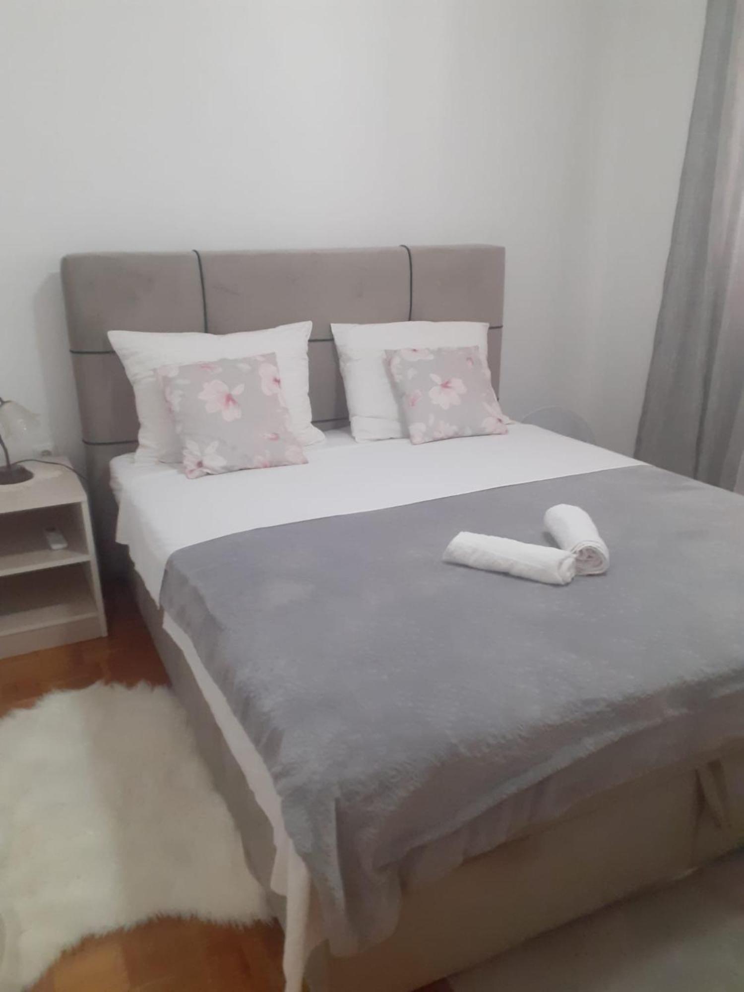 Apartman Sunce Raslina Kültér fotó